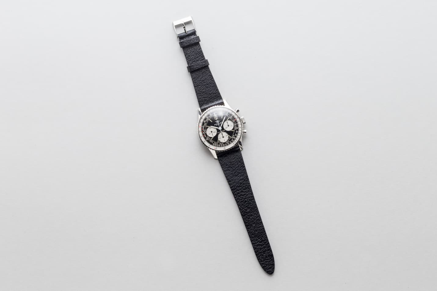Breitling Navitimer 806 view 2