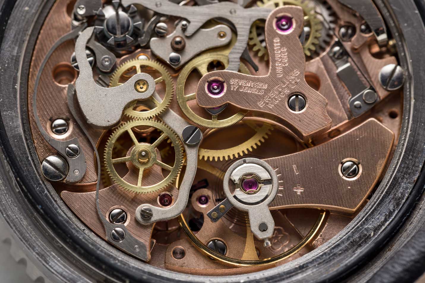 Breitling Navitimer 806 view 7