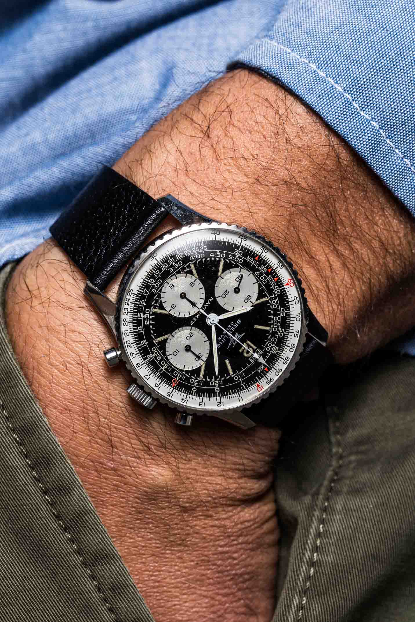 Breitling Navitimer 806 view 9