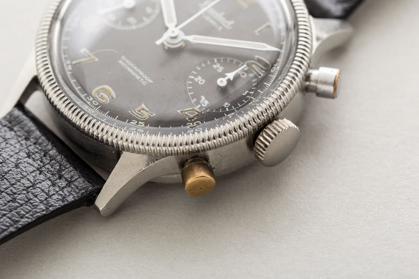 Hanhart Vintage Flyback Chronograph BUND 417ES view 4