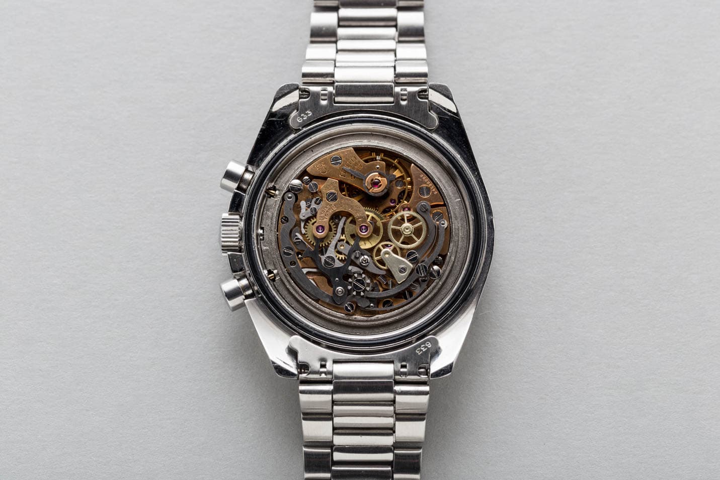 Omega Speedmaster Professional view 9