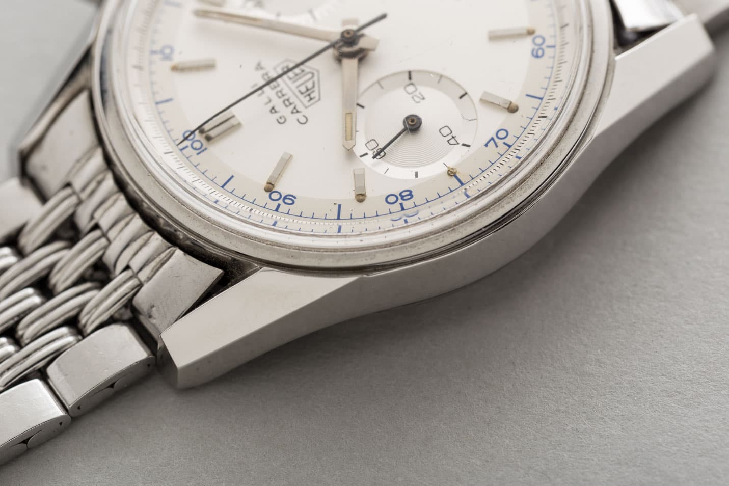 Heuer Carrera Vintage Chronograph view 4