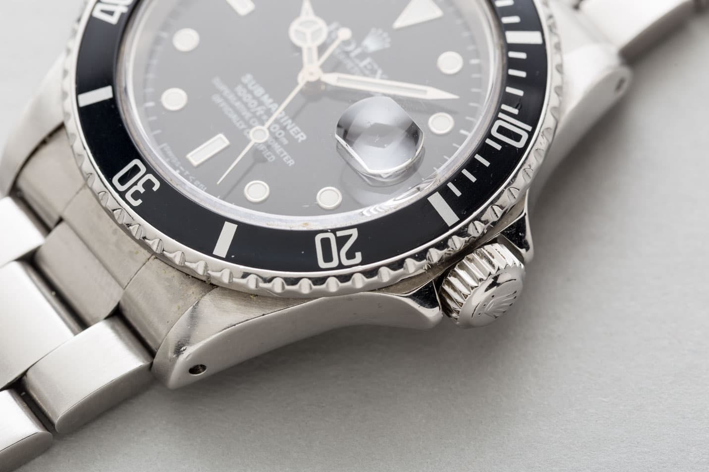 Rolex Submariner view 4