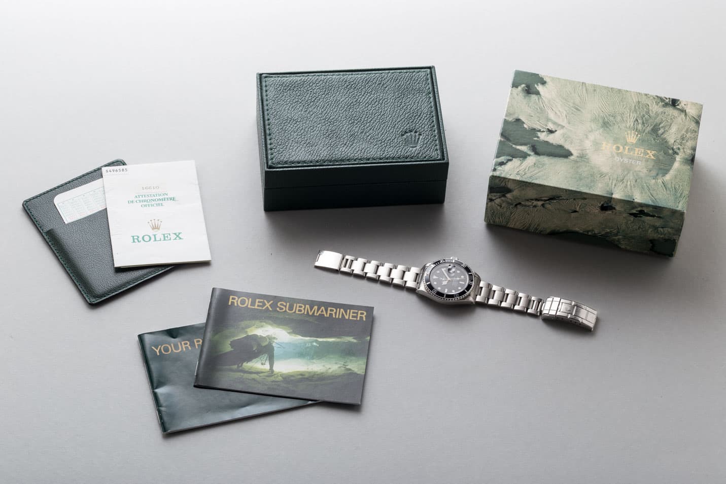 Rolex Submariner view 13
