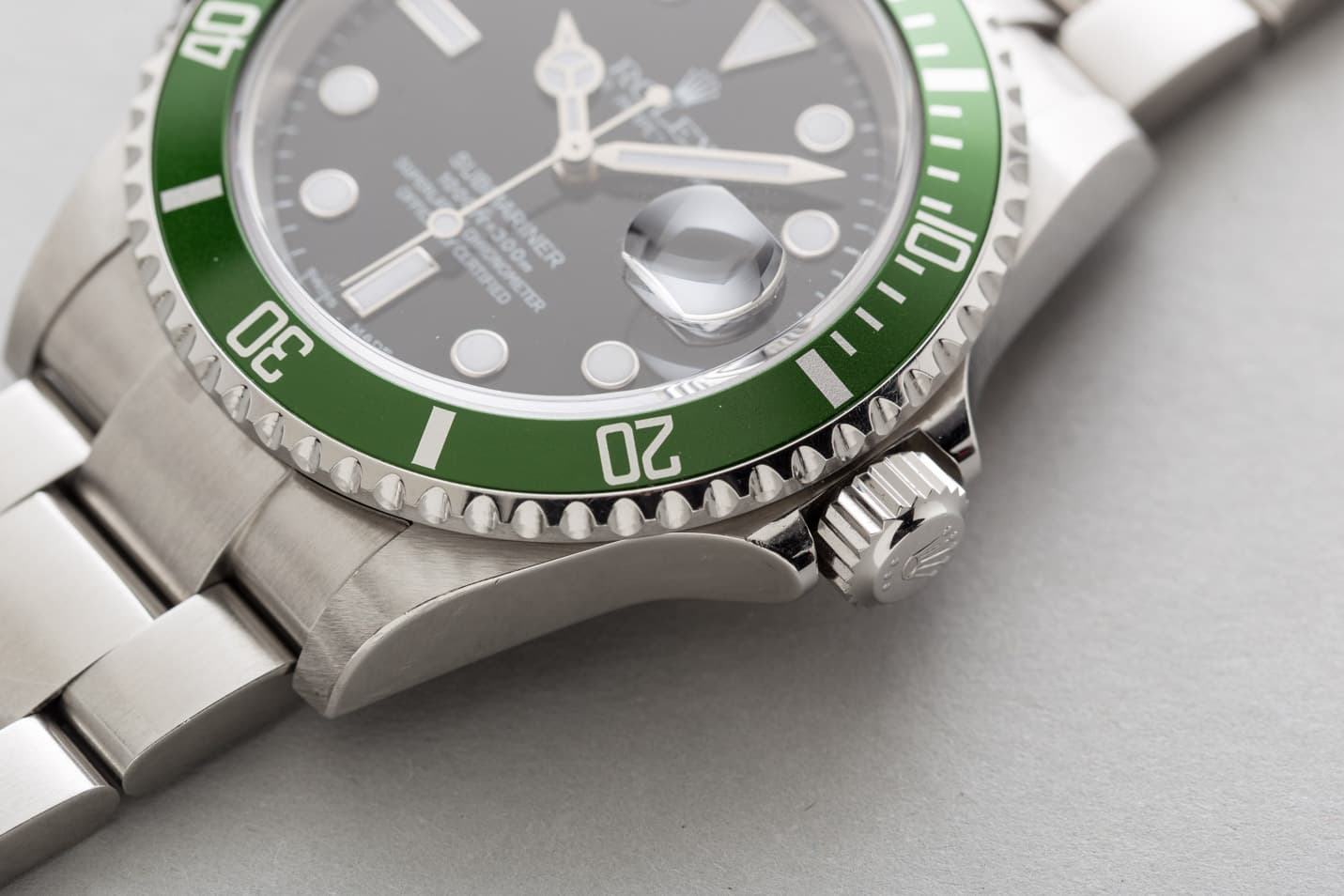 Rolex Submariner view 4