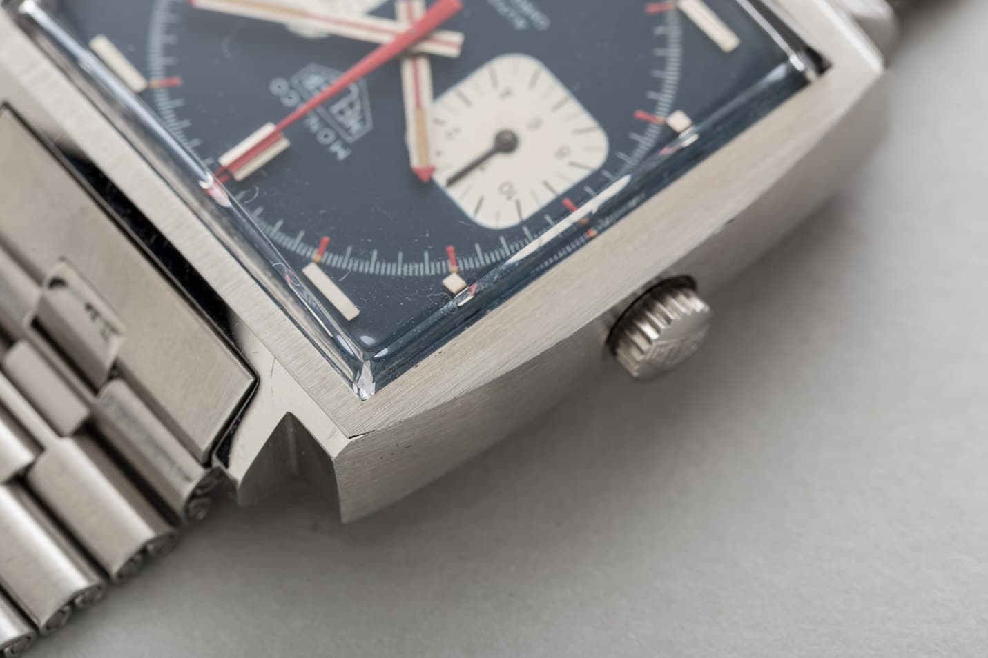 Heuer Monaco view 3