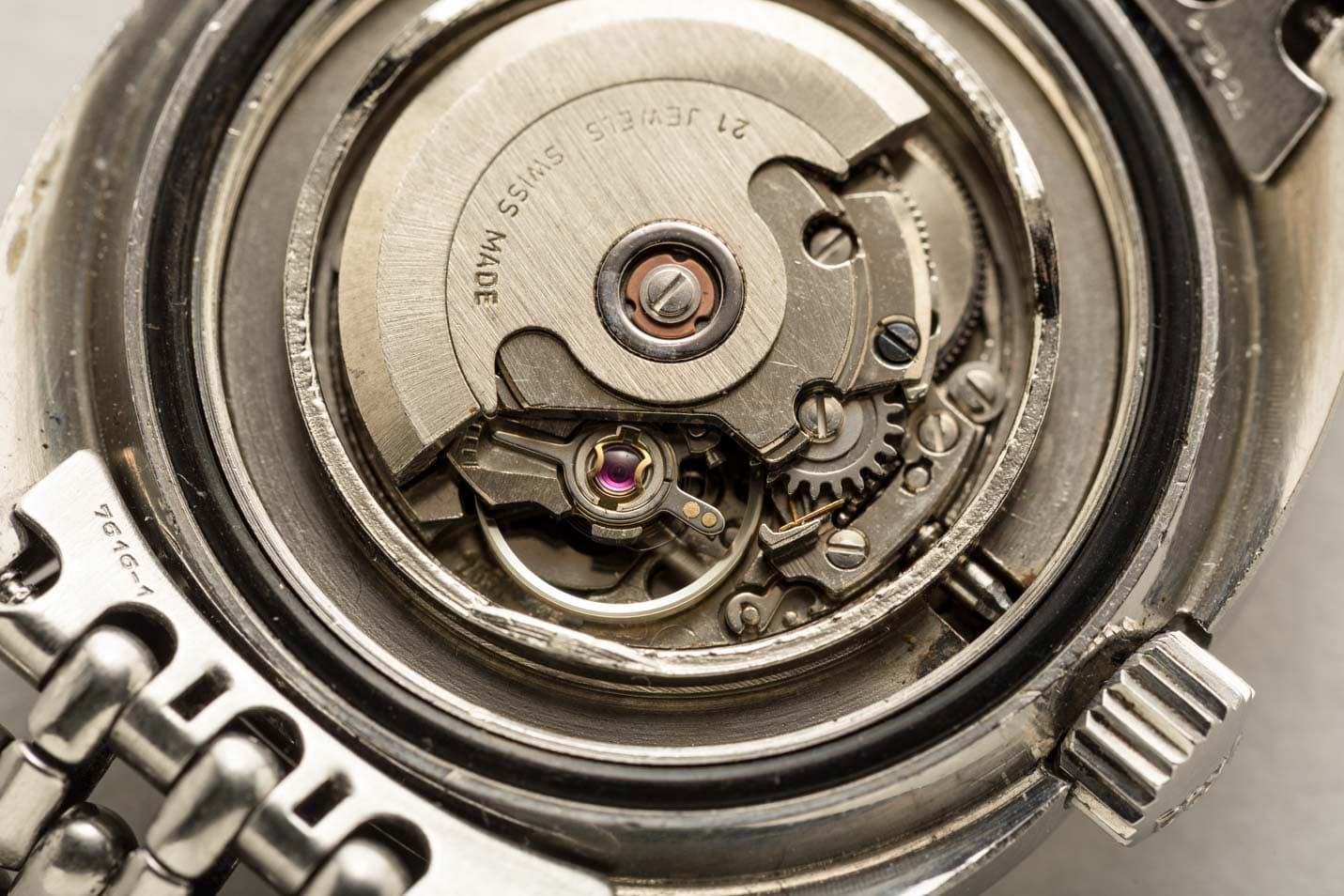 Doxa SUB 200 Coralline view 8