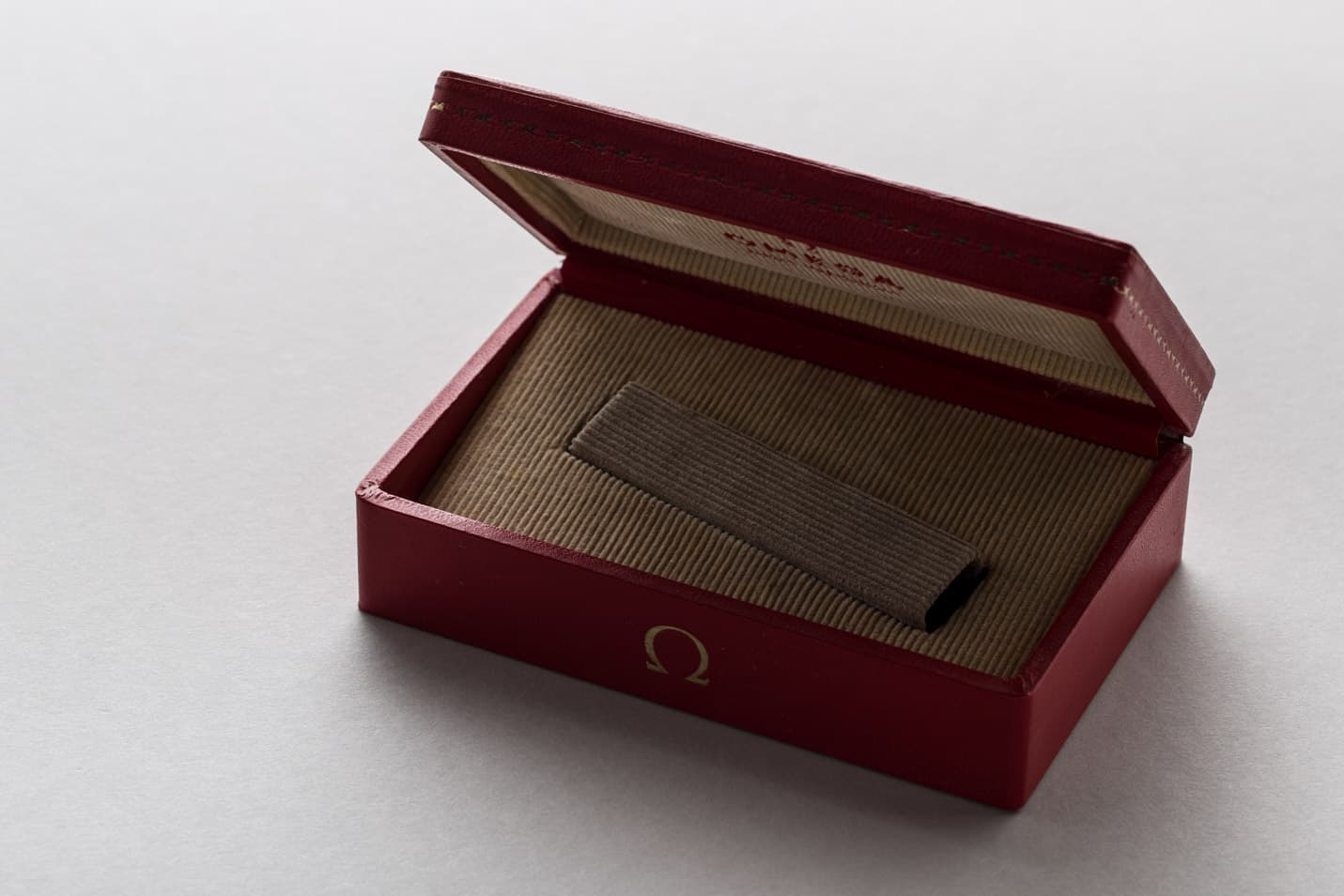 Omega Speedmaster CK 2915-1 view 16
