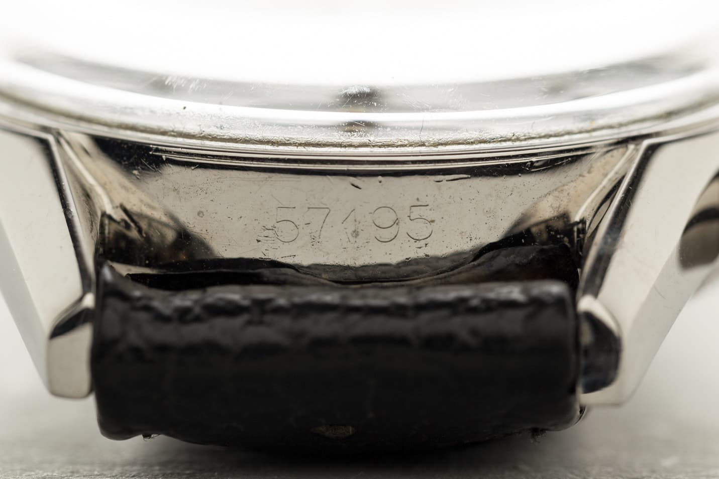 Heuer Carrera Vintage Chronograph view 5
