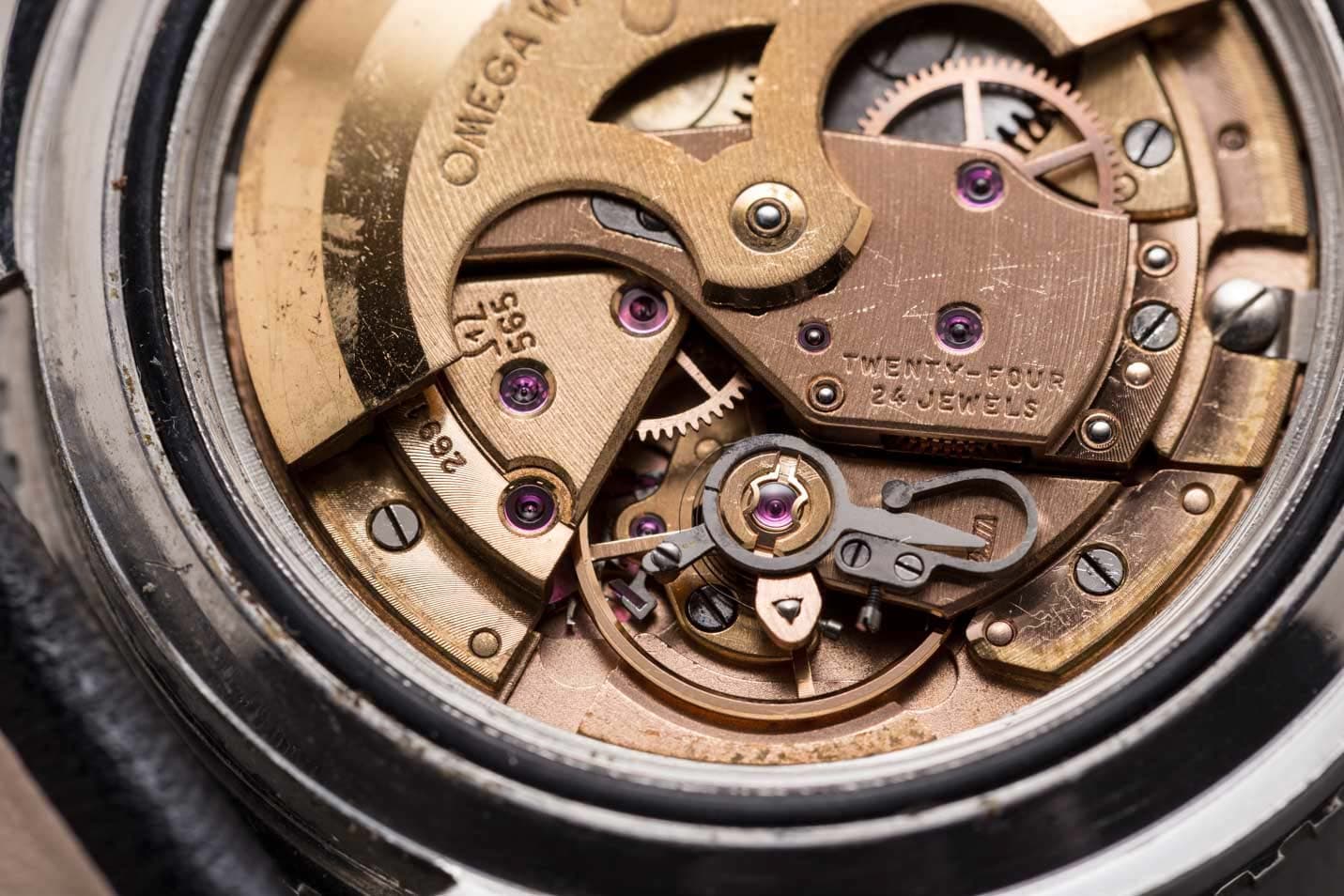 Omega Seamaster 300 view 7